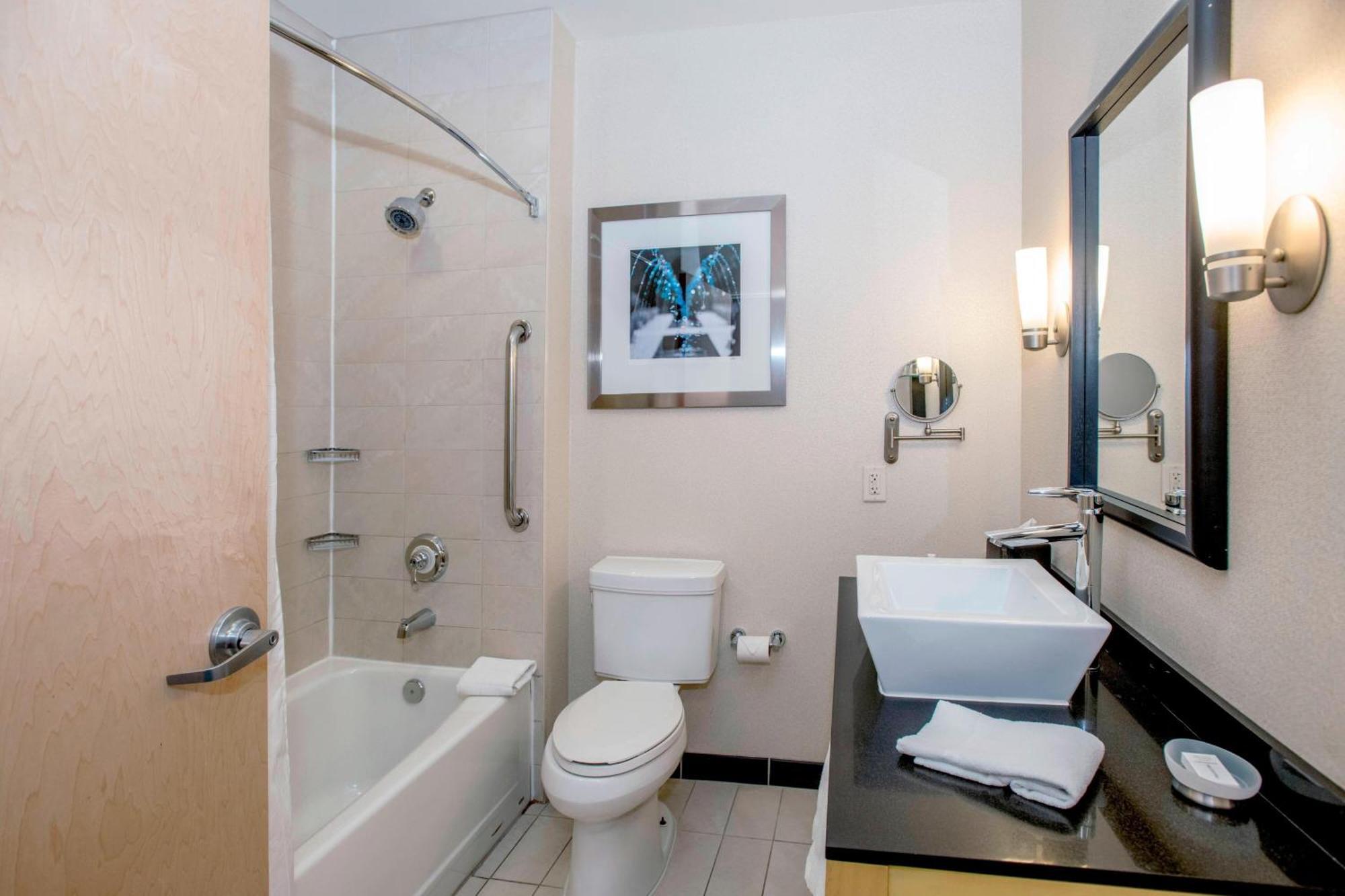 Springhill Suites By Marriott Pueblo Downtown Buitenkant foto